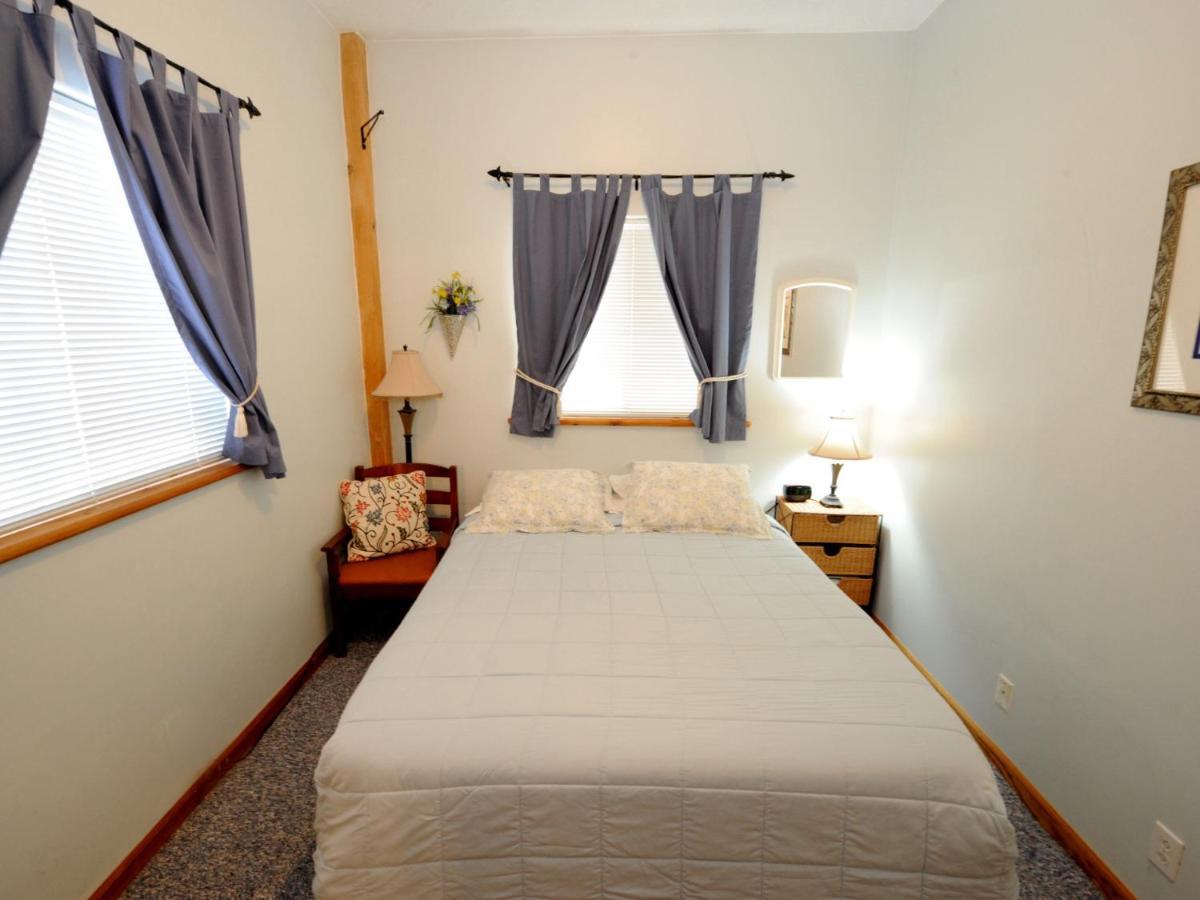 Carriage House Accommodations Girdwood Pokój zdjęcie