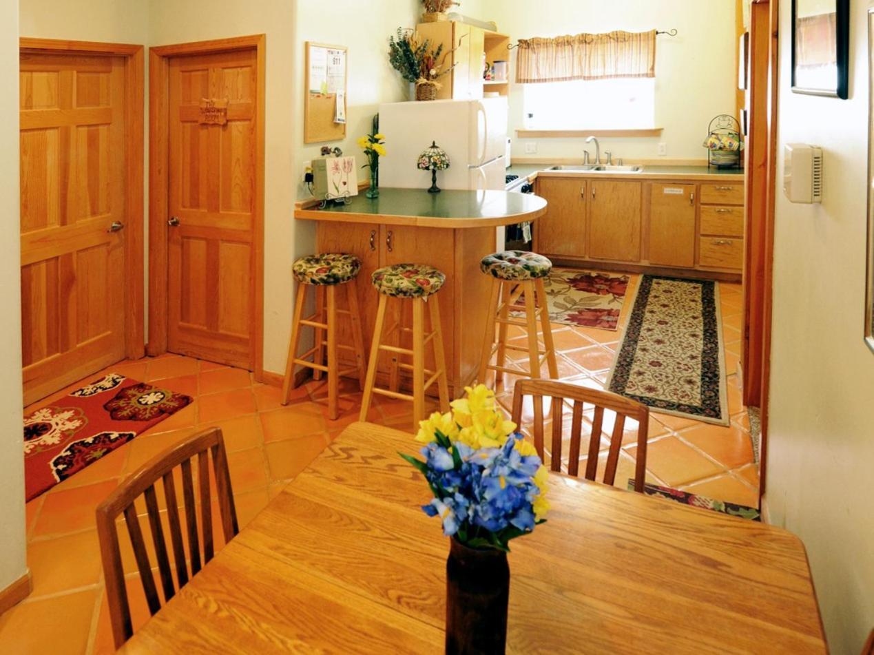 Carriage House Accommodations Girdwood Pokój zdjęcie