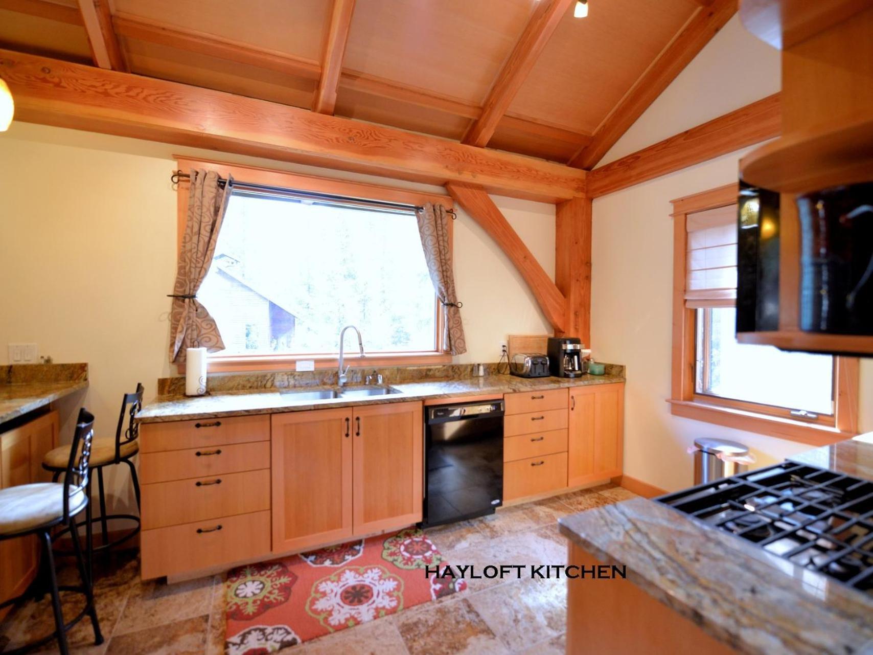 Carriage House Accommodations Girdwood Pokój zdjęcie