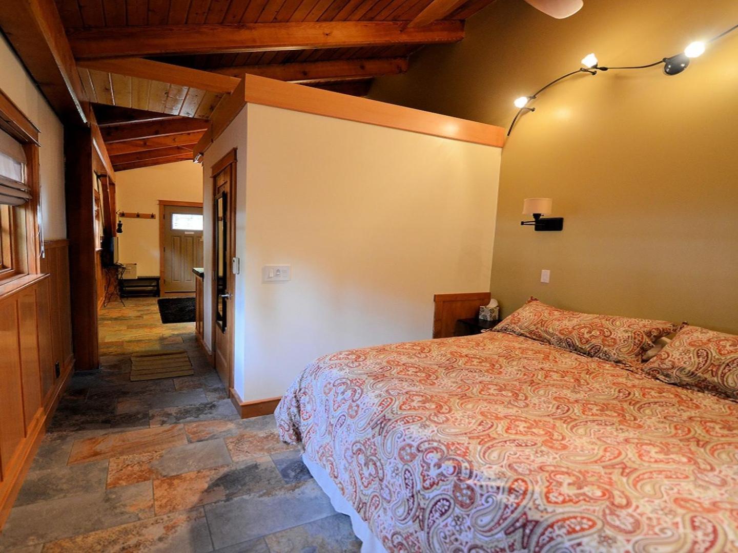 Carriage House Accommodations Girdwood Pokój zdjęcie